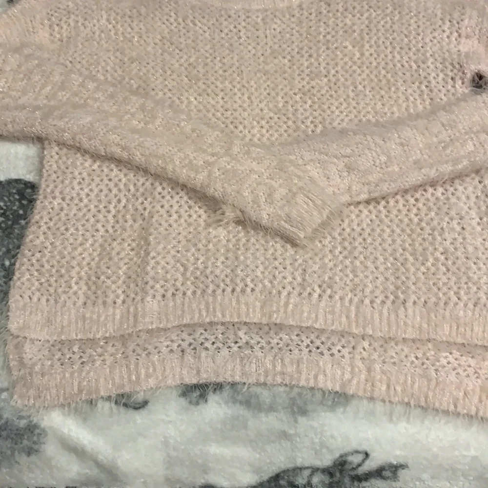 Super Soft and Shiny Abercrombie Sweater - Picture 4 of 5